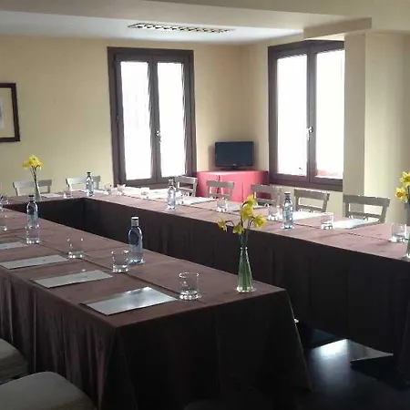 Hotel Turistica De 3*