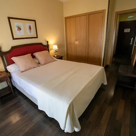 Hotel Turistica De Bubión