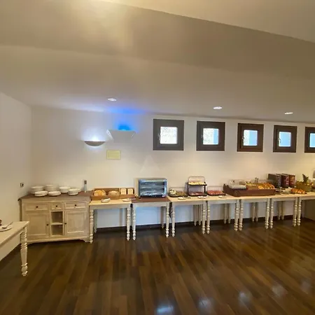 Turistica De 3*